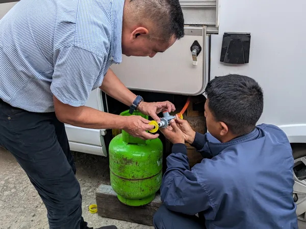 A la recherche d'une bouteille de gaz, épisode 2...